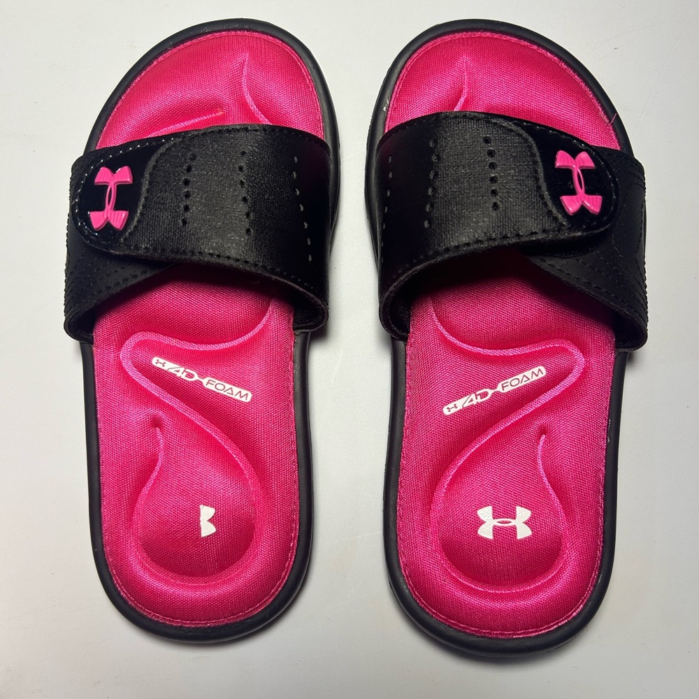 Under Armour Kids Black Slide Sandals with Bright Pink Footbed